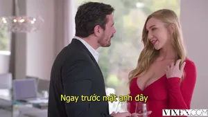 Bố đi làm, con trai ở nhà xoạc với má kế trẻ